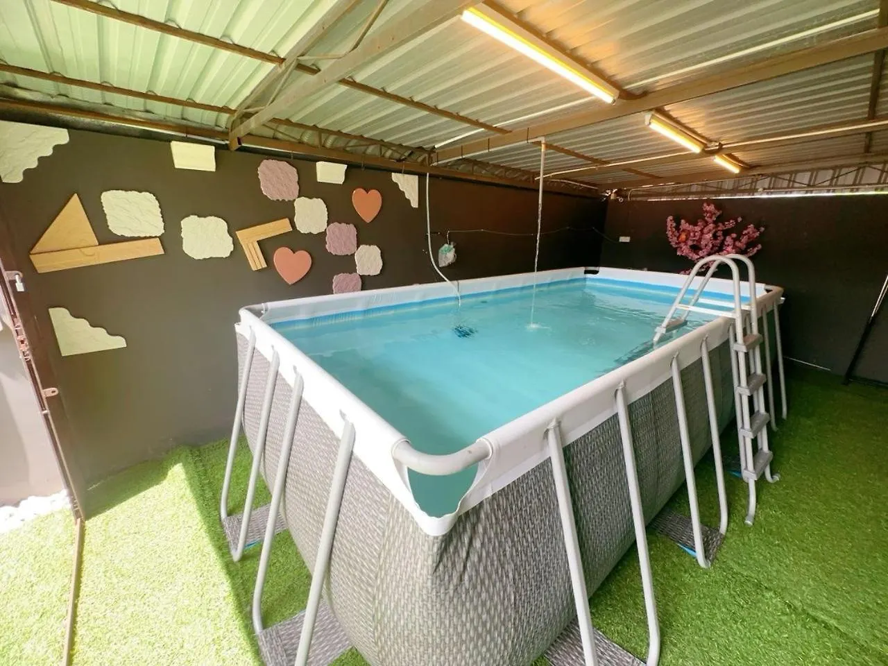 B02 Jb Family Gathering Taman Istimewa Pandan Daya 7Br 20Pax Johor Bahru Holiday home